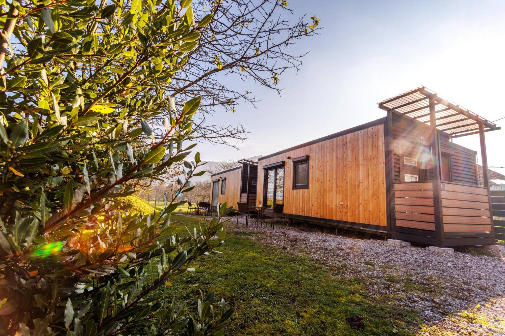 מלון Dol pri Ljubljani Mobile House Vegov Hram מראה חיצוני תמונה